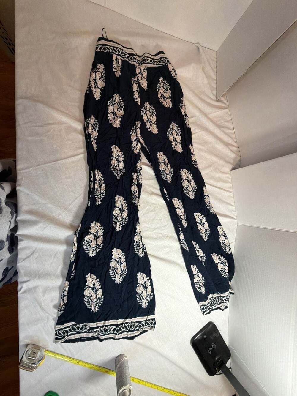 CALS Floral Print Wide Leg Pants Black Cream